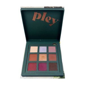 Pley Beauty Pleyer Eyeshadow Palette - Modern Muse - 9 x 1.5g / 0.05 oz
